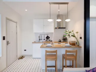 The Title Halo в Са Кху