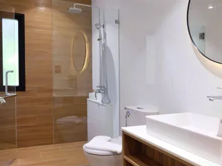 The Title Halo в Са Кху