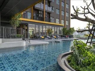 The Base Phetchaburi-Thonglor в Ваттхане