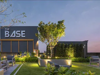 The Base Phetchaburi-Thonglor в Ваттхане