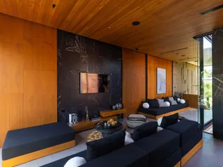 The Victory в Тхеп Касаттри