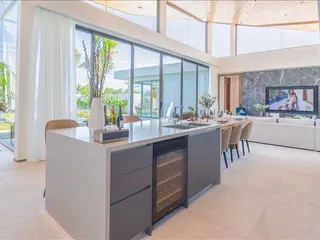 Zenithy Luxe в Чонг Тале