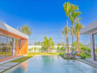 Zenithy Luxe в Чонг Тале