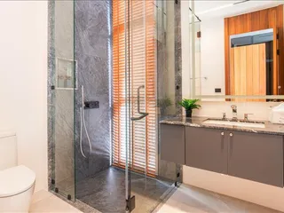 Zenithy Luxe в Чонг Тале