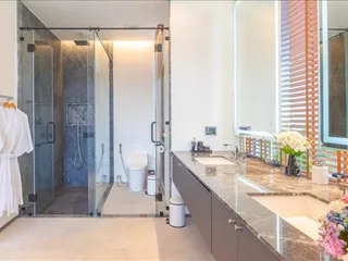 Zenithy Luxe в Чонг Тале