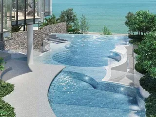 Arom Wongamat в Паттайе