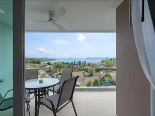 Babylon Sky Garden в Раваи