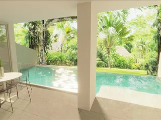 Babylon Sky Garden в Раваи