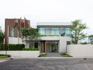 Demi Sathu 49 в Бангкоке