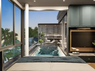 The Pettit Tycoon на пляже Сурин