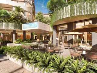 The Pettit Tycoon на пляже Сурин