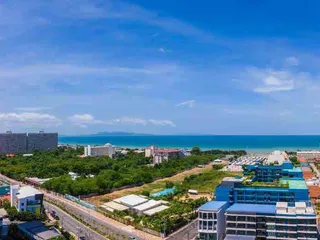 The Riviera Ocean Drive в Джомтьене