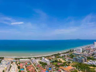 The Riviera Ocean Drive в Джомтьене