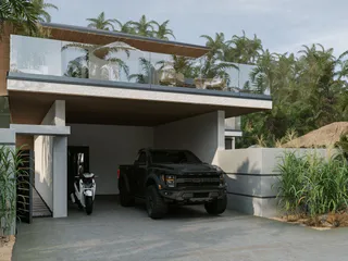 Sparrow на пляже Ламай