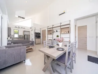 Akara Pool Villas в Таланге