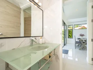 Akara Pool Villas в Таланге