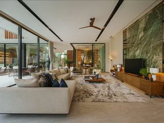 Island Collection в Таланге