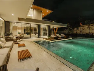 Island Collection в Таланге