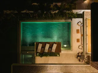 Island Collection в Таланге