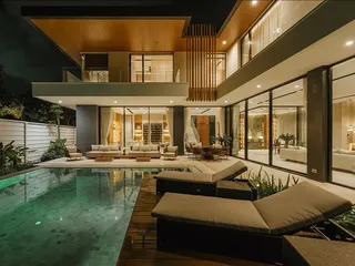 Island Collection в Таланге