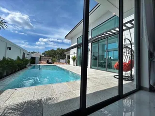 Layan Chak Nok в Паттайе