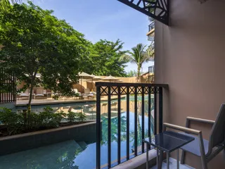 The Proud Karon в Кароне