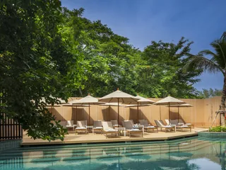 The Proud Karon в Кароне