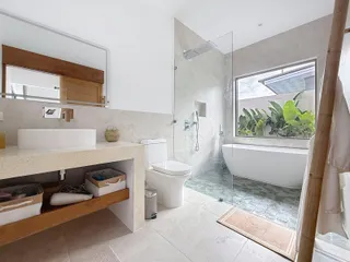 Kiwi Villas на пляже Маенам