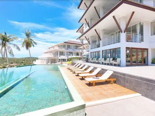 The Bay resale на пляже Банг Рак