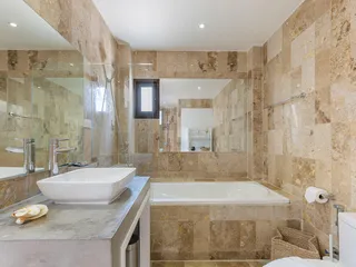 Villa Macha в Сураттхани