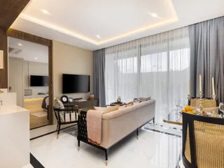 8 Atelier Residence в Чонг Тале