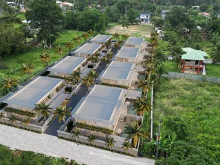 Mae Jai Villas на пляже Ламай