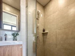 Nue Riverest в Бангкоке