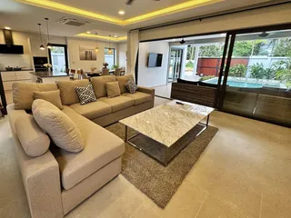 Zensiri Villas Koh Chang в Трате