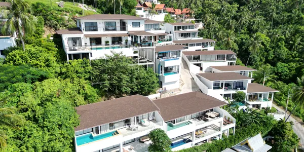 Ruby на пляже Ламай