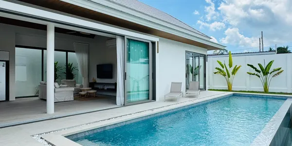 Bocami на пляже Банг Рак