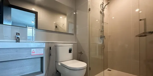 Nue Evo Ari в Бангкоке