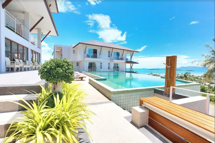 The Bay resale на пляже Банг Рак