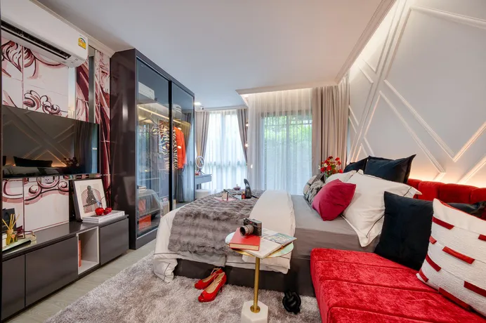 Maroon Ratchada 32 в Бангкоке